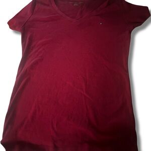 Tommy Hilfiger Red Fitted Short Sleeve T-Shirt With A V-Neck